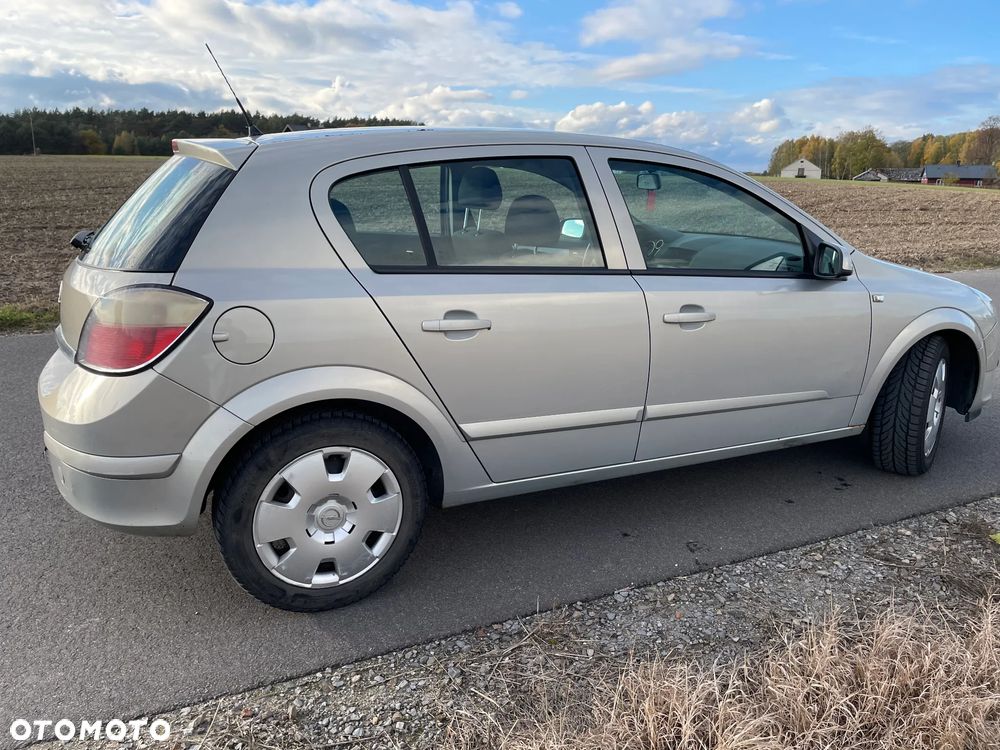 Opel Astra 1.4 - 7