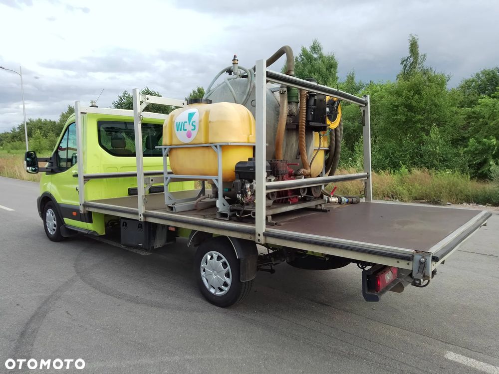 Ford Transit - 10
