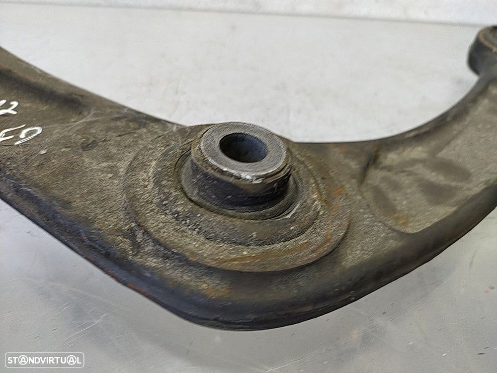 Braço Suspensão Frente Direito Peugeot 307 Break (3E) - 7