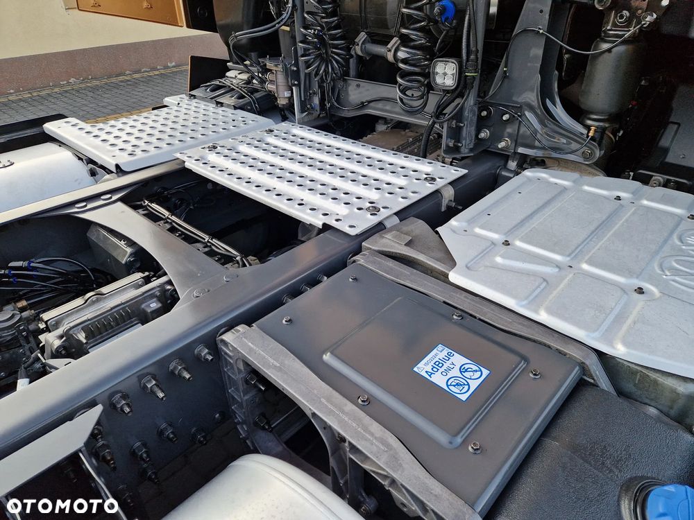 Renault T 520 E6 / HIGH CAB / STANDARD / BOGATA WERSJA / IDEAŁ / POLSKI SALON - 15