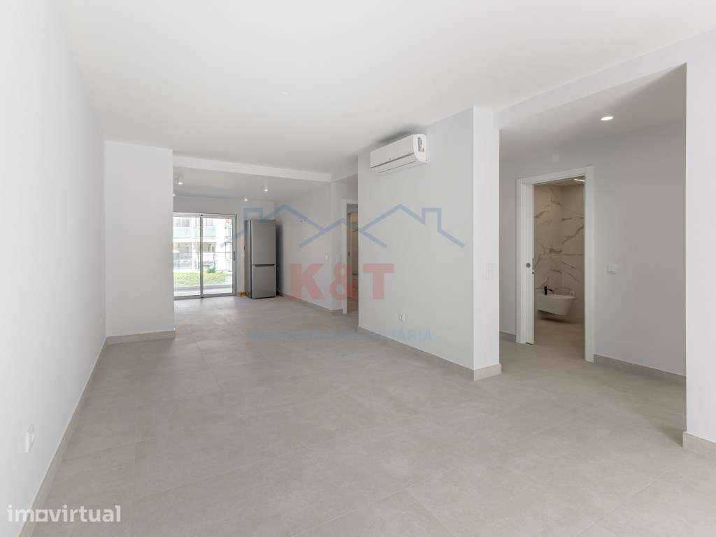 Apartamento T2 a estrear com Varandas em todas as divisões - Grande imagem: 5/21