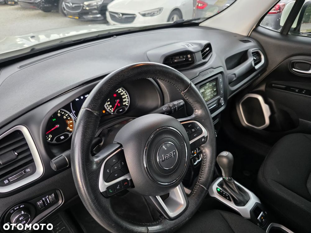Jeep Renegade 1.4 MultiAir Longitude FWD S&S - 25