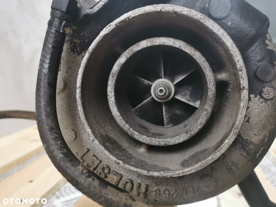 Turbo silnika Cummins 6CTAA {Holset HX40W} - 8