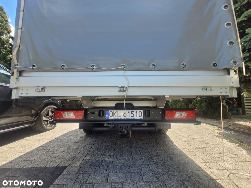 Ford Transit - 10