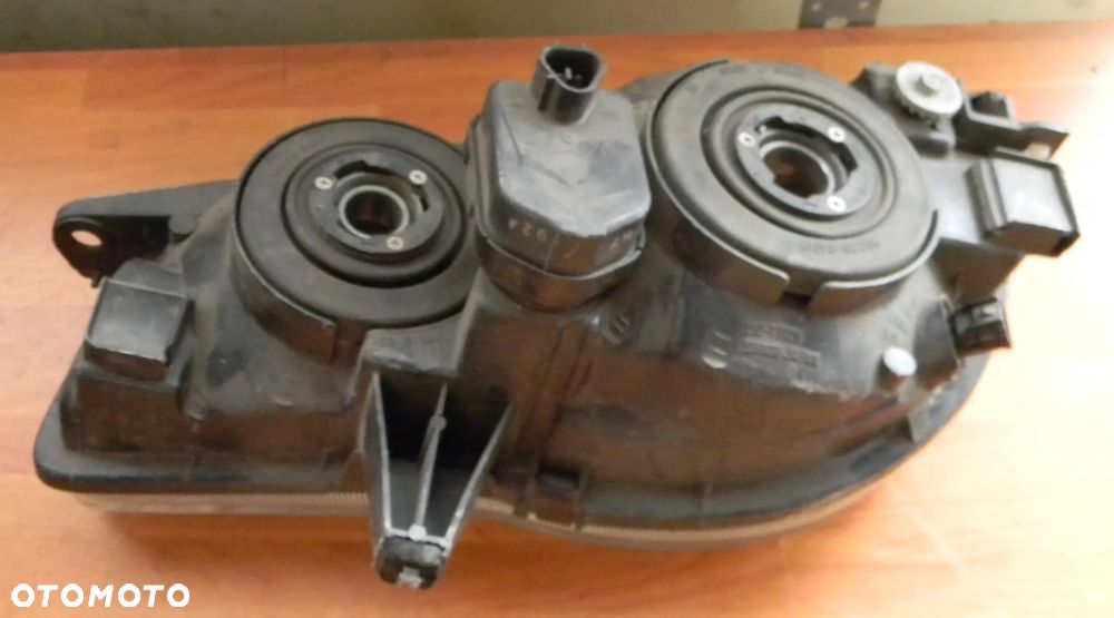 lampa prawa przód TOYOTA COROLLA E11 LIFT EUROPA - 3