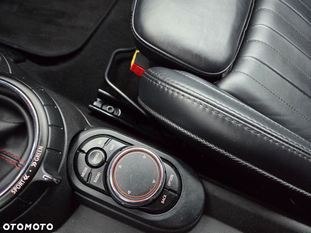 MINI Cooper S Standard - 26