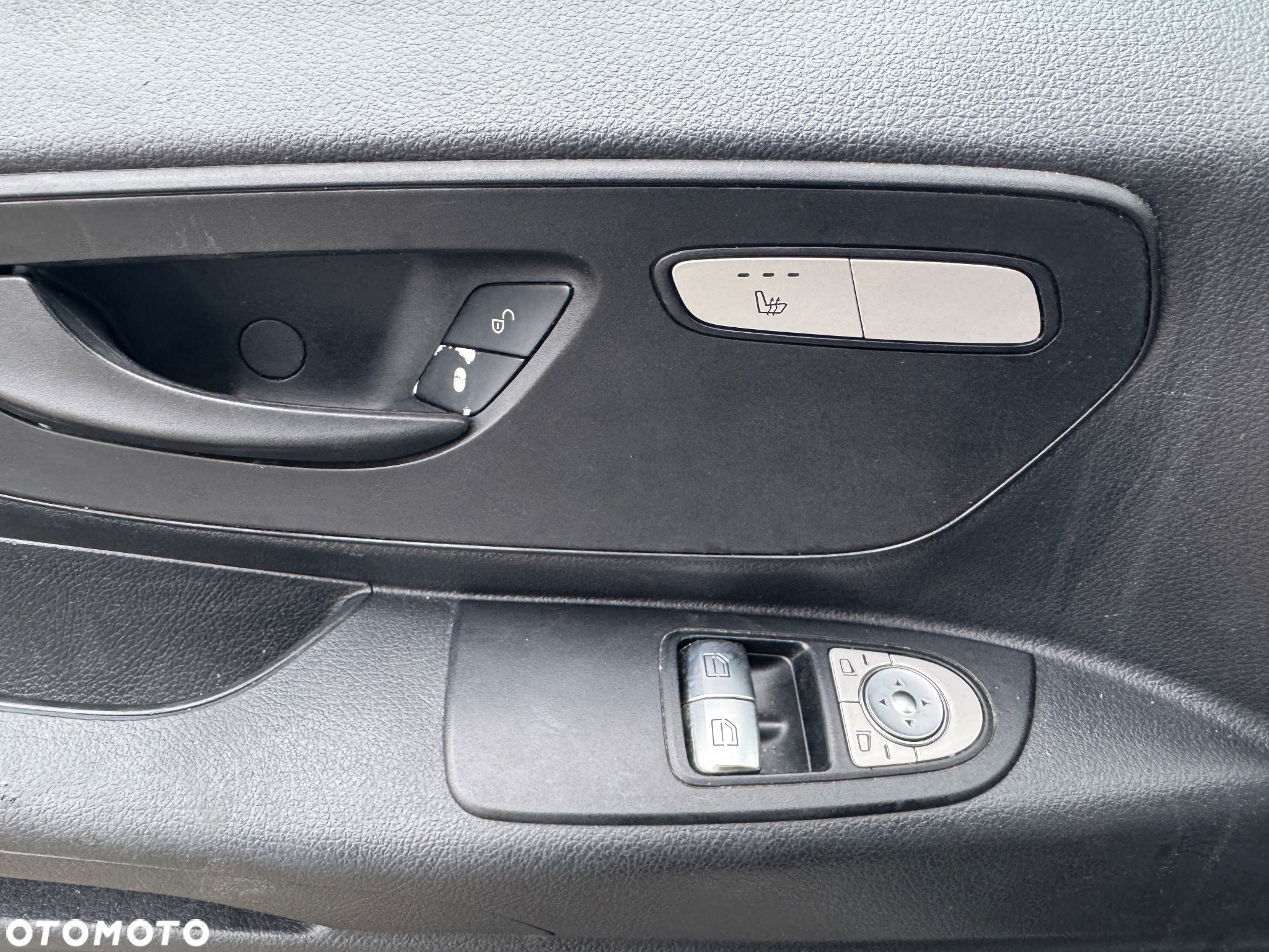 Mercedes-Benz Vito - 15