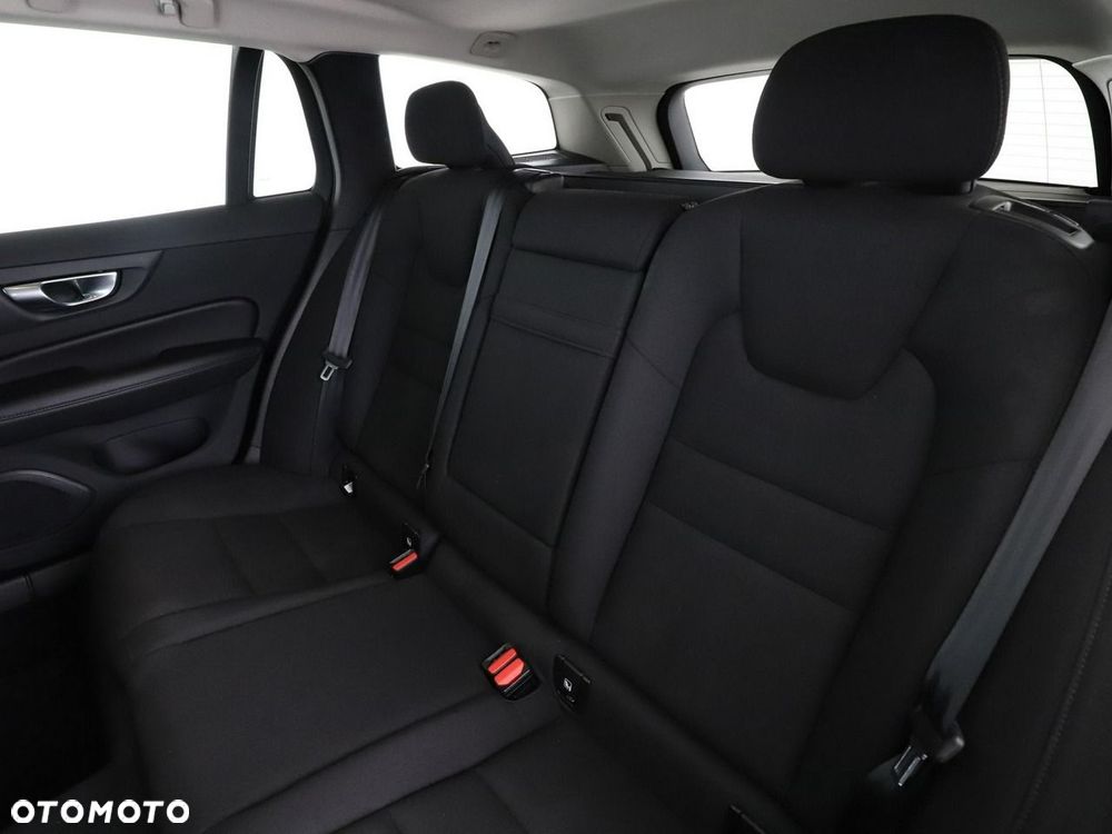 Volvo V60 B4 D Geartronic Momentum Pro - 18