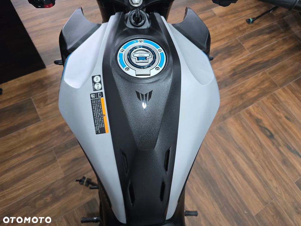 Yamaha MT - 14