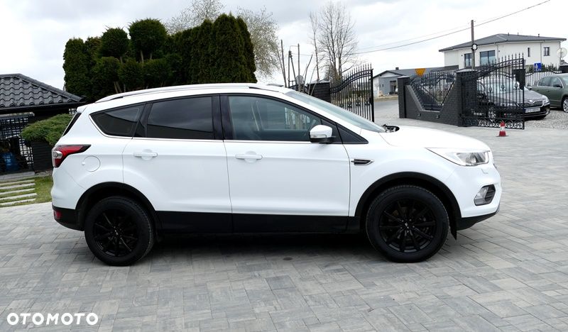 Ford Kuga - 5