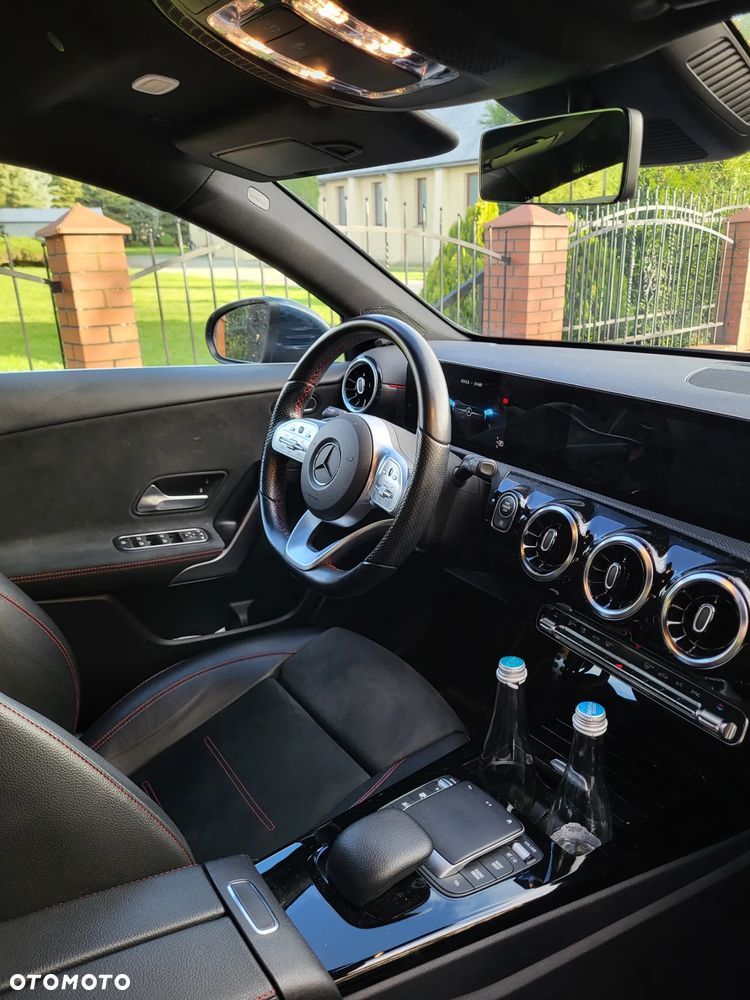 Mercedes-Benz Klasa A 180 AMG Line 7G-DCT - 8