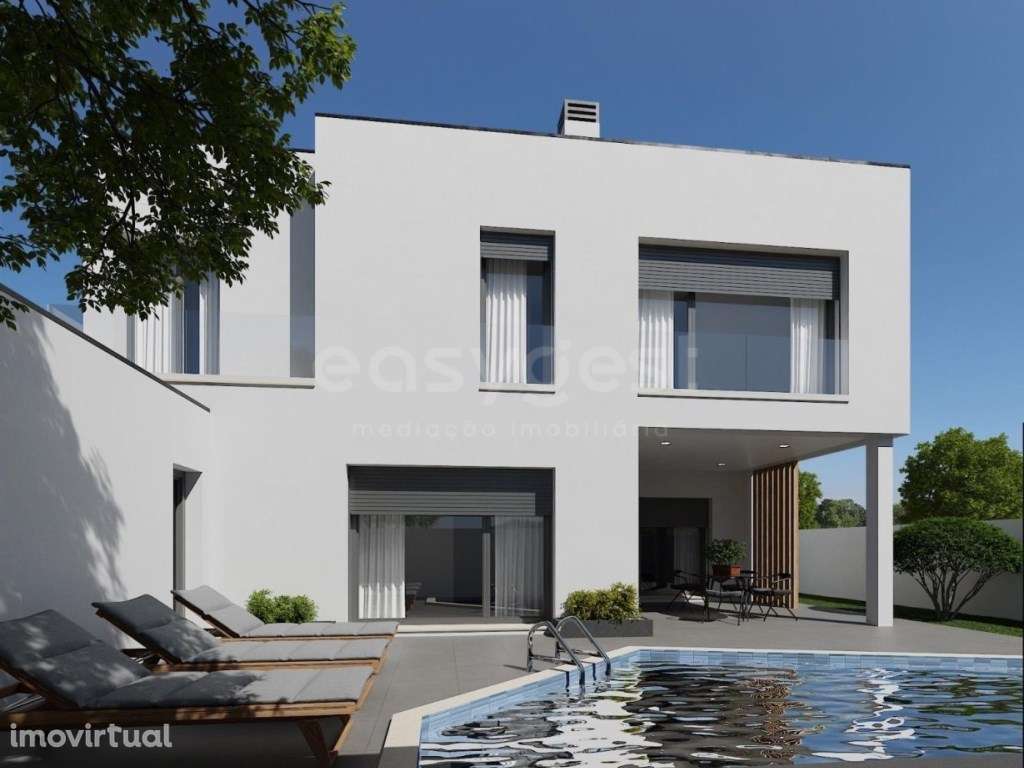 Moradia T4 com Ampla Luminosidade ,e Acabamentos de qualidade - Grande imagem: 5/15