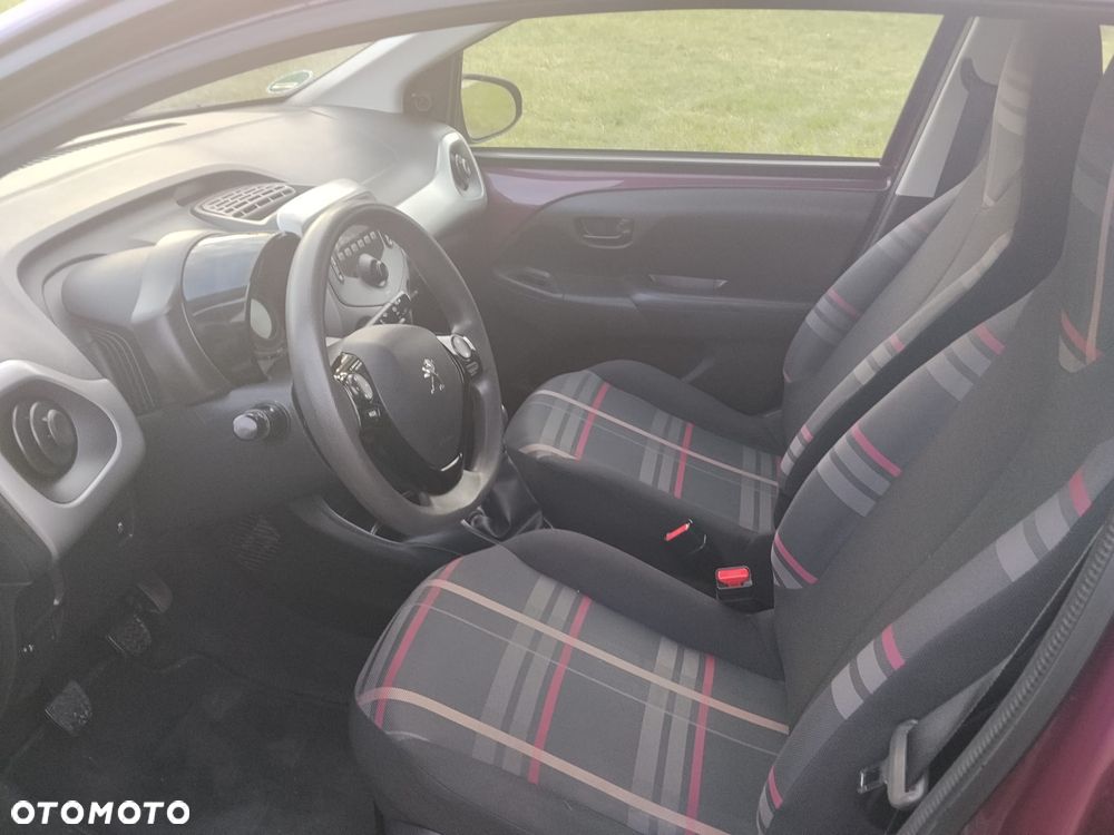 Peugeot 108 - 10
