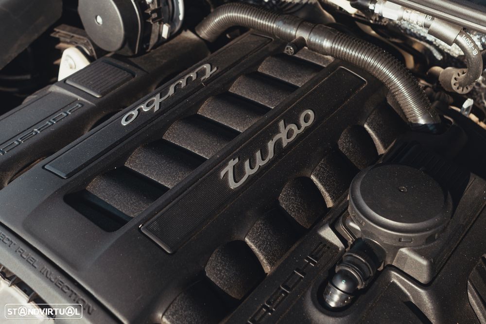 Porsche Cayenne Turbo - 50