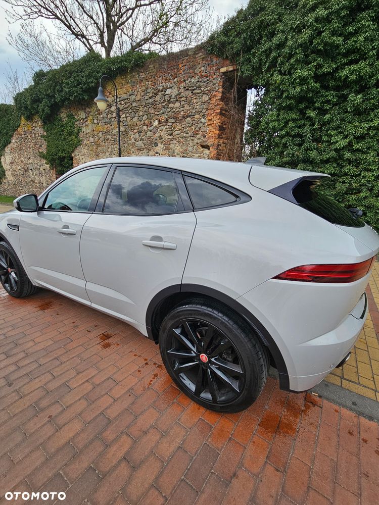 Jaguar E-Pace 2.0 i4D AWD R-Dynamic - 4