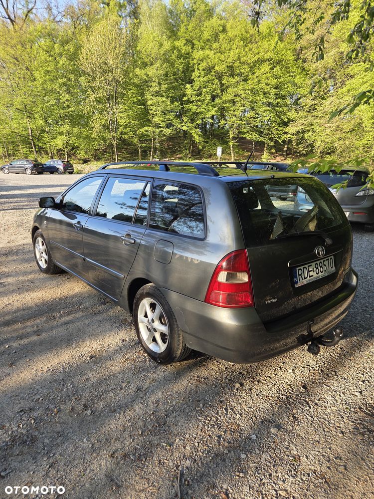 Toyota Corolla 1.4 VVT-i Terra Polaris - 3