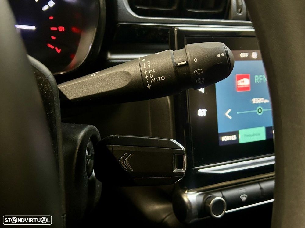 Citroën C3 1.2 PureTech Shine - 14