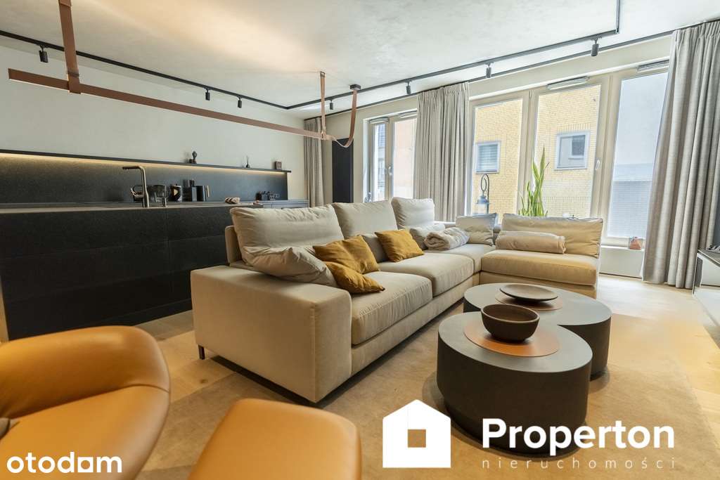 Prestiżowy Apartament na Starym Mieście Patio 100m