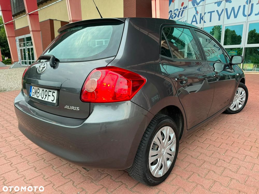 Toyota Auris 1.6 VVT-i Sol - 13