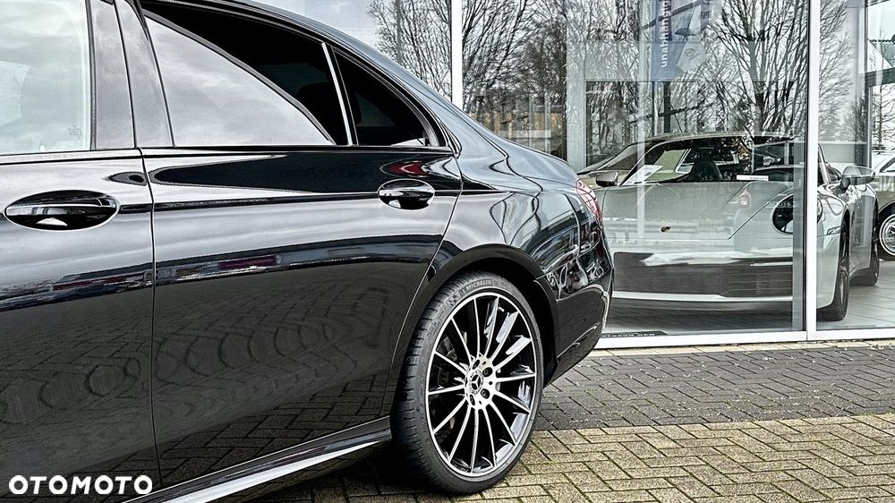 Mercedes-Benz Klasa E 200 4-Matic AMG - 10