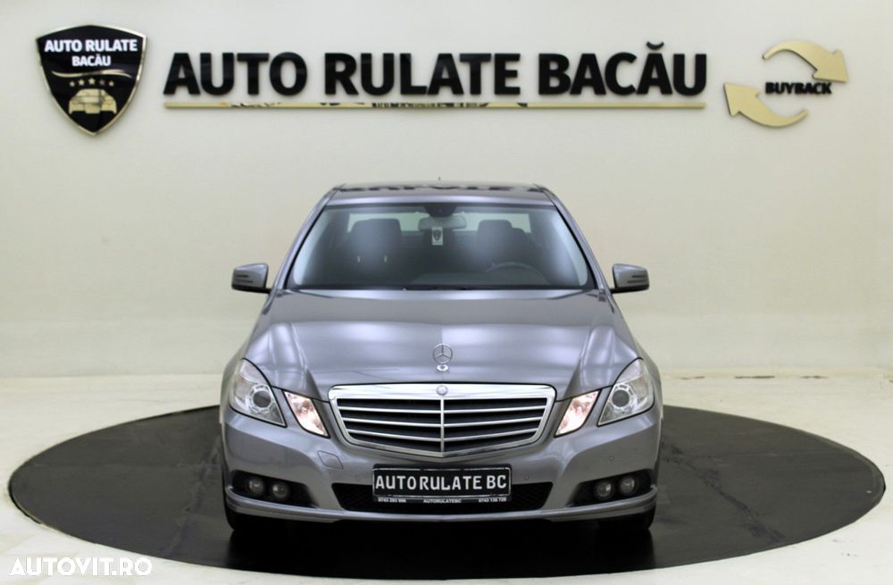 Mercedes-Benz E - 10