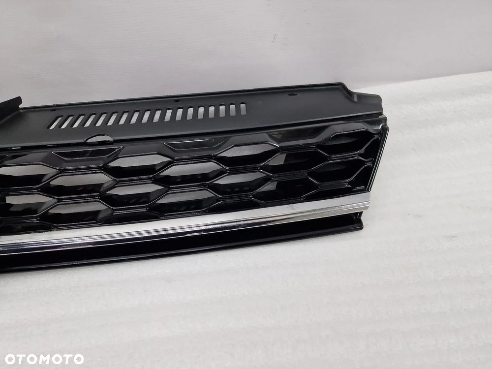VW GOLF VII 5G0 LIFT GTD / GTI 16- ATRAPA / GRILL PRZEDNI PRZÓD , NR 5G0853653S , NR AUKCJI GL79 - 8