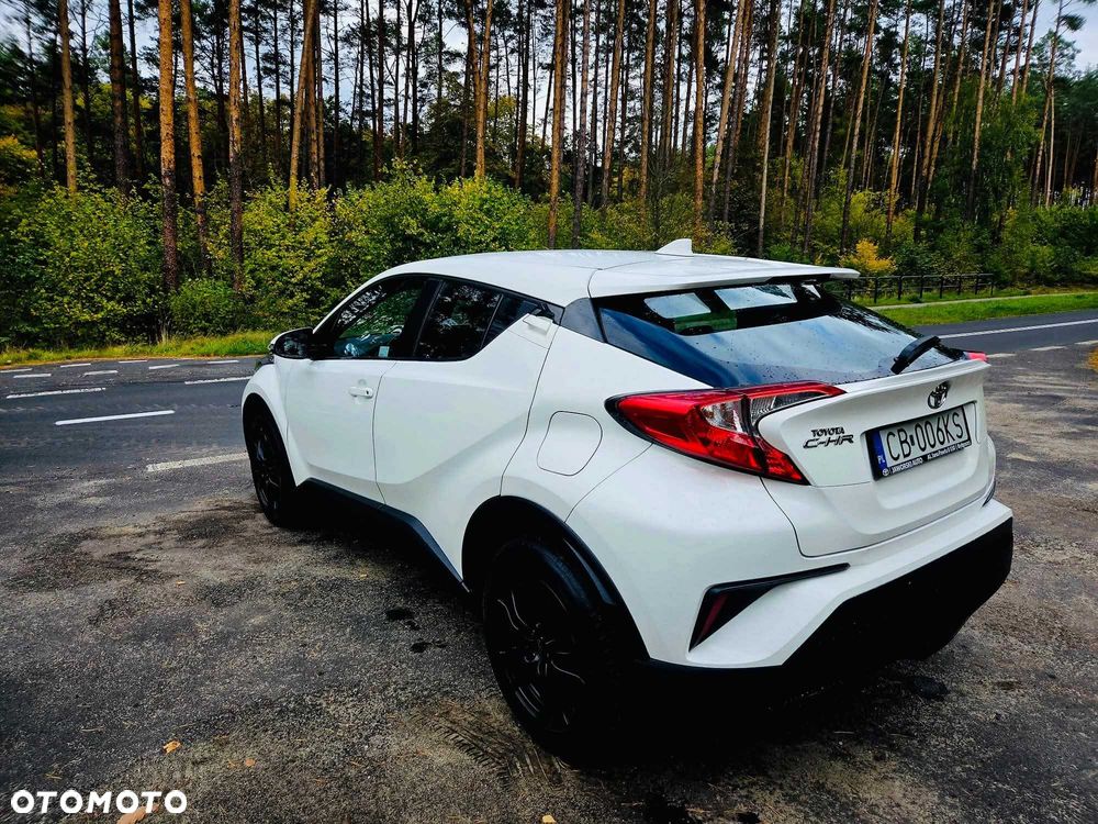 Toyota C-HR - 5