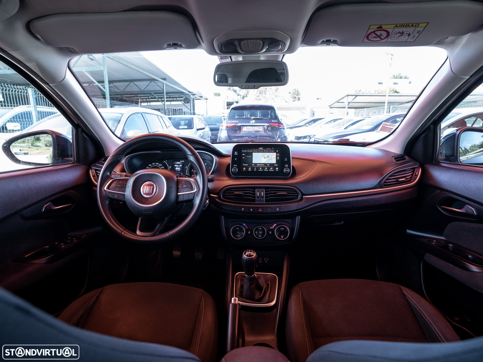 Fiat Tipo Station Wagon 1.3 M-Jet Lounge J17 - 19