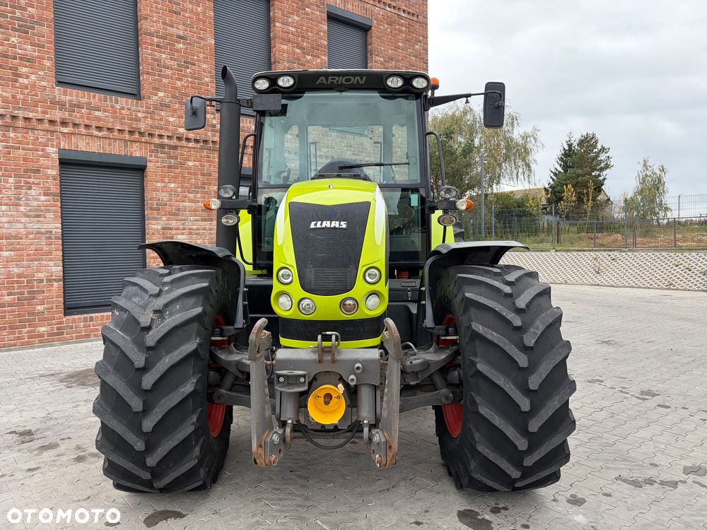 Claas Arion 640 - 4
