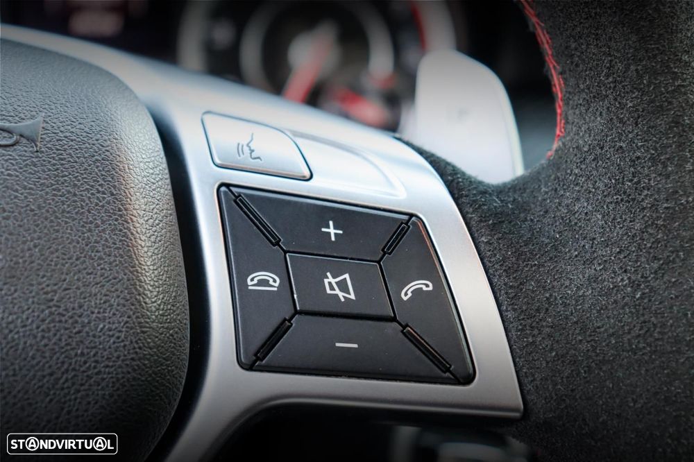 Mercedes-Benz A 45 AMG 4-Matic - 28