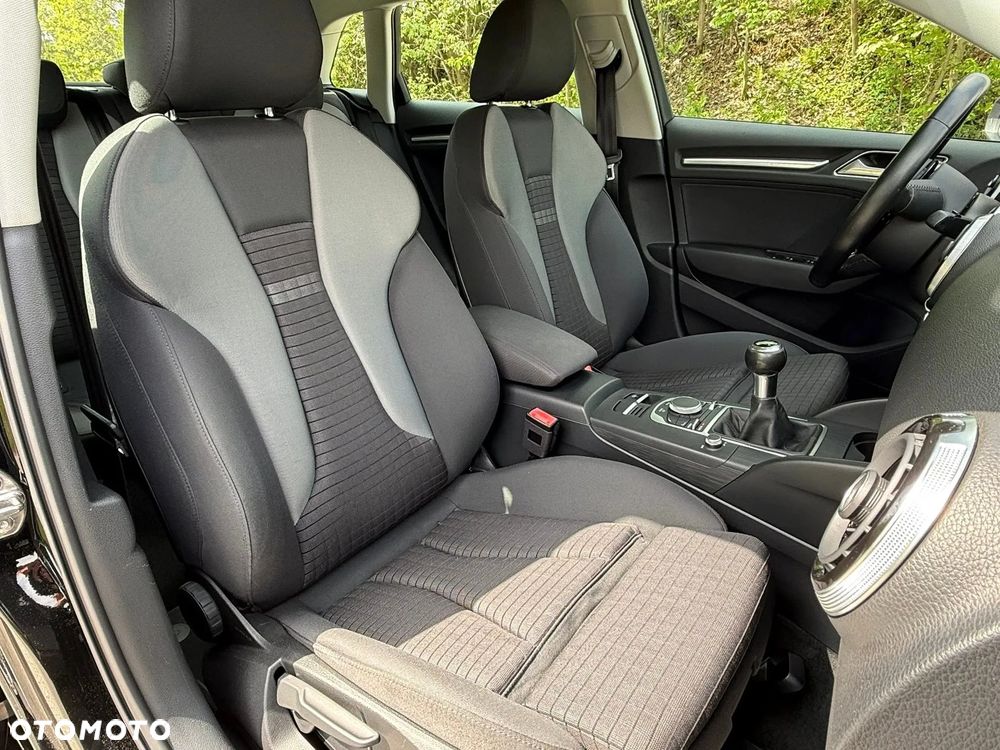 Audi A3 Sportback - 25