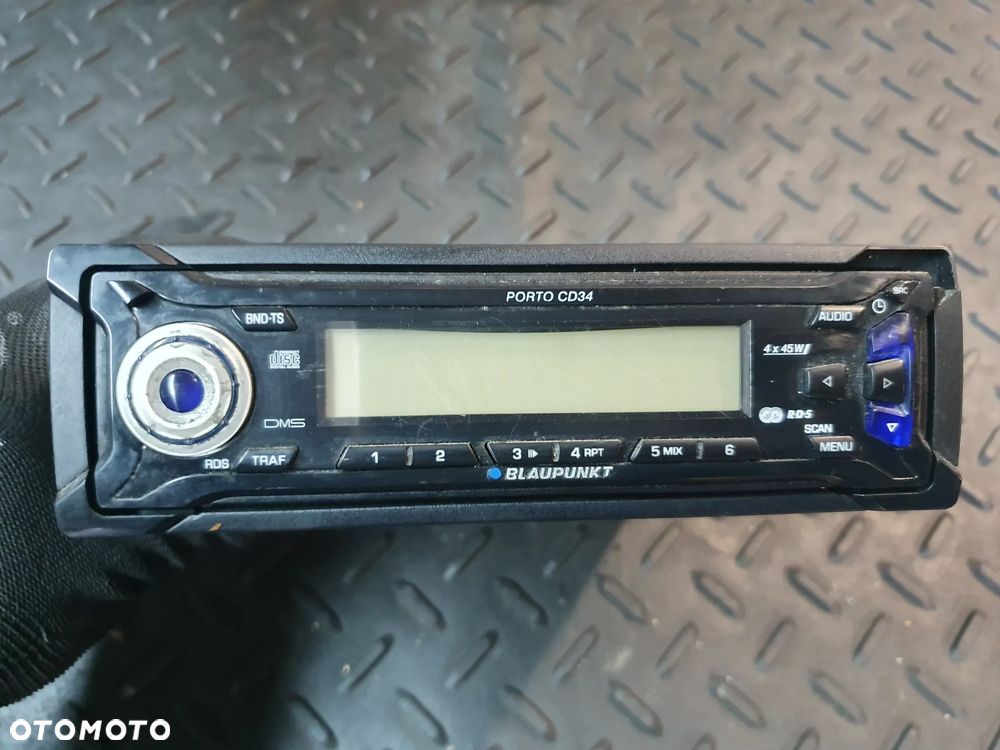 RADIO SAMOCHODOWE BLAUPUNKT PORTO CD34 - 1