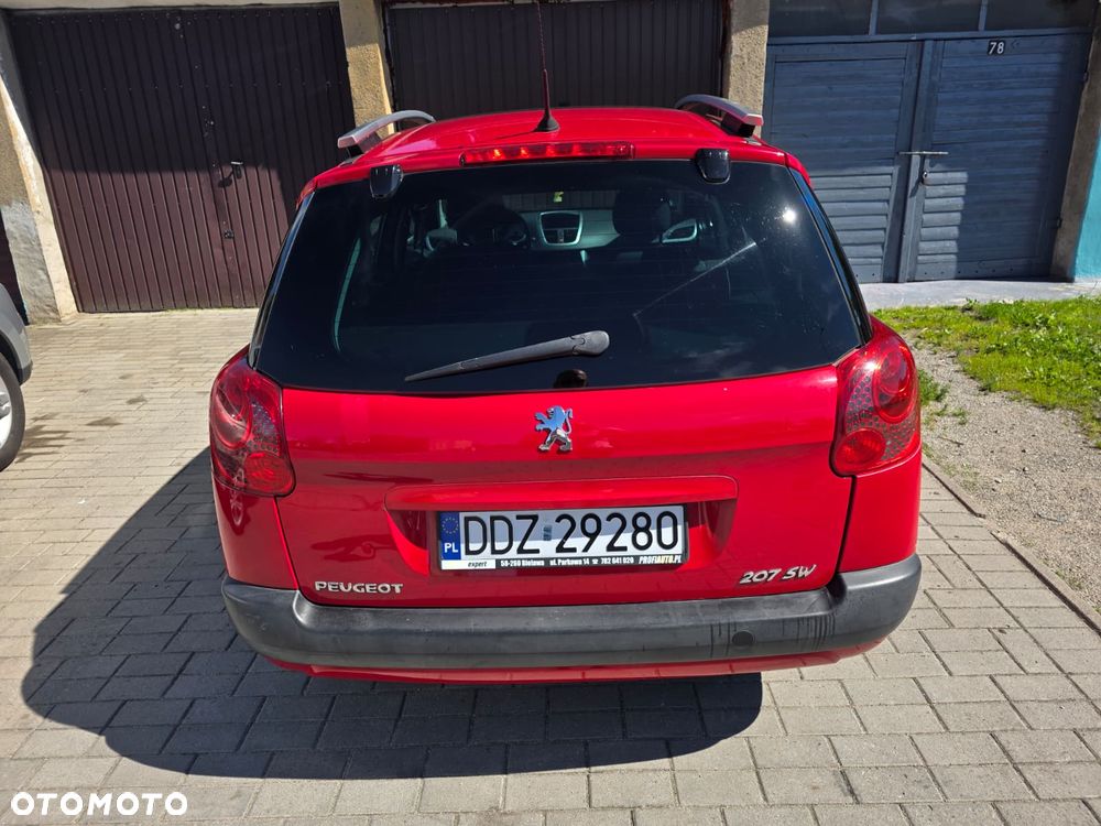 Peugeot 207 1.4 - 21