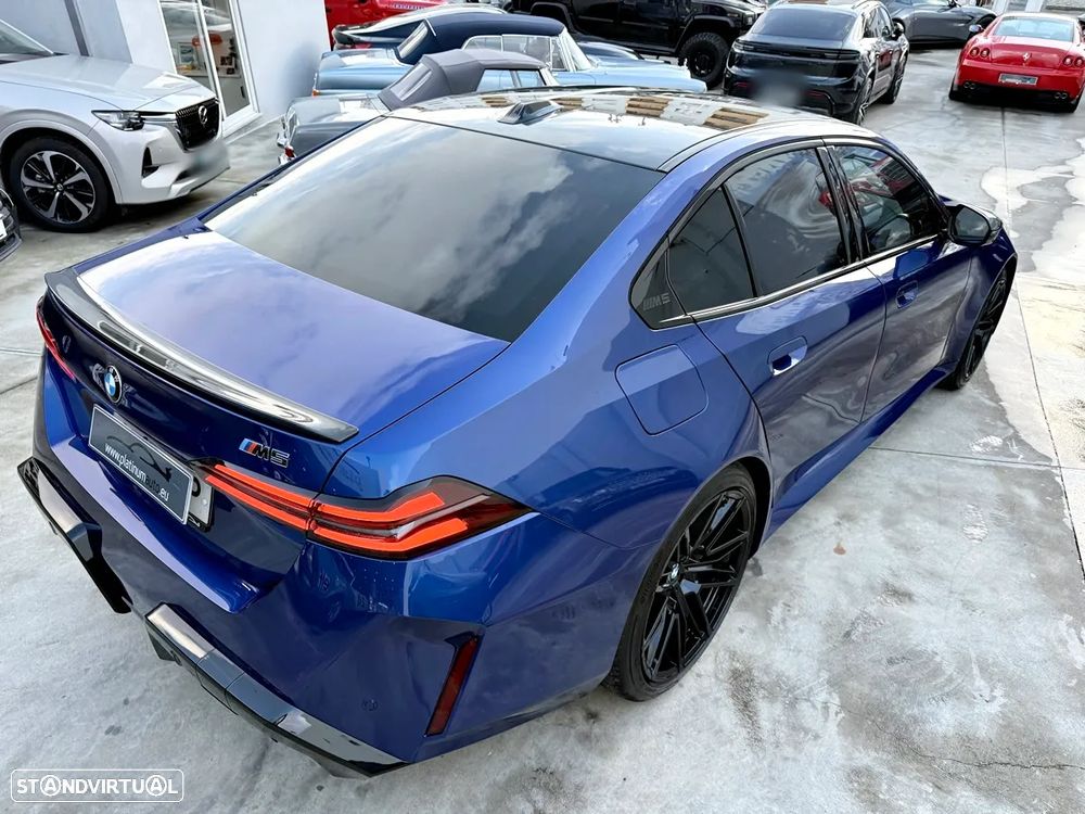 BMW M5 xDrive - 51