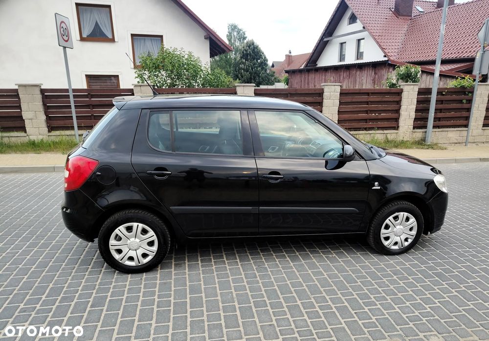 Skoda Fabia 1.2 HTP Elegance - 9