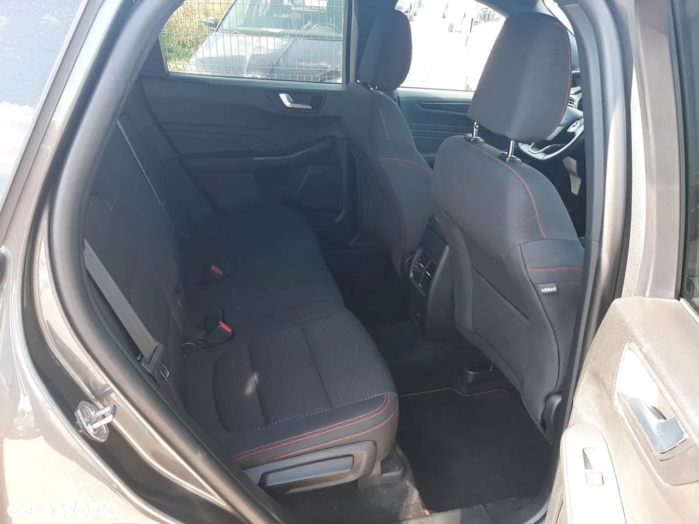 Ford Kuga 1.5 EcoBoost FWD ST-Line - 15