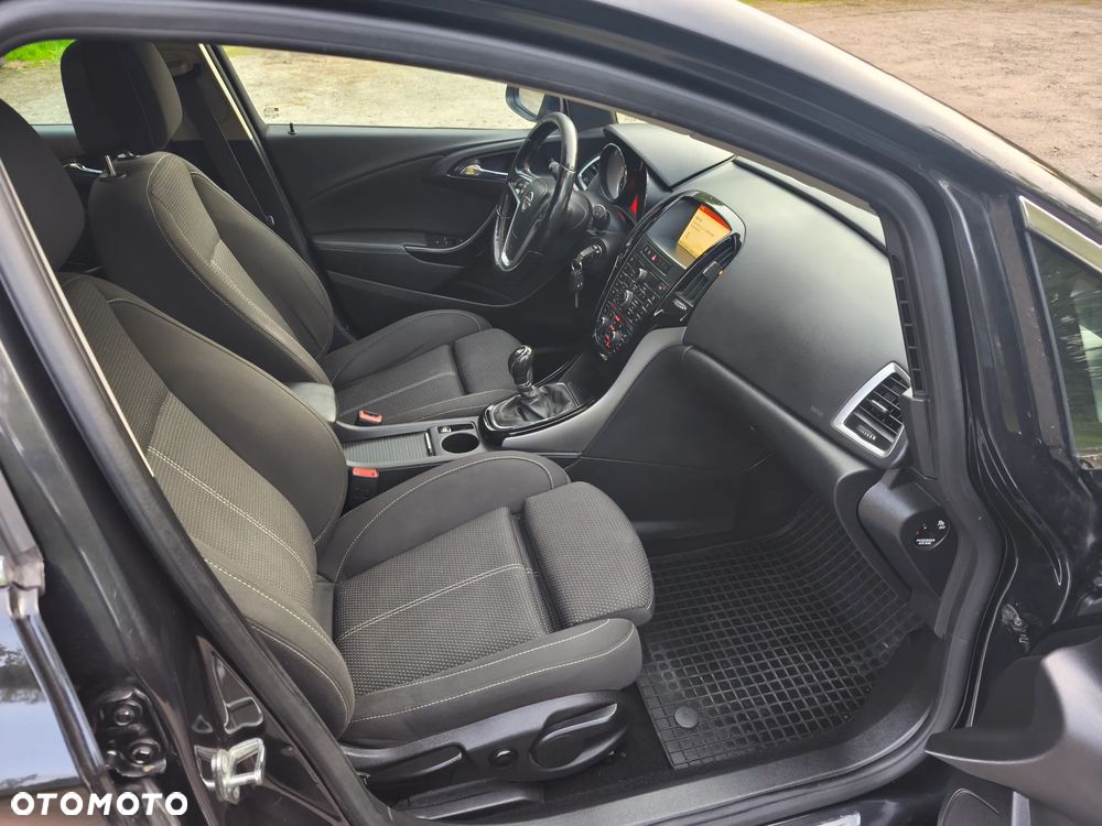 Opel Astra 2.0 CDTI Cosmo S&S - 14