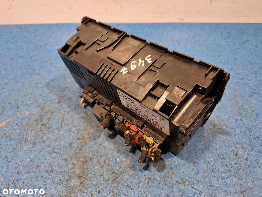 AUDI A4 B6 PANEL KLIMATYZACJI 2DIN 8E0820043K - 6