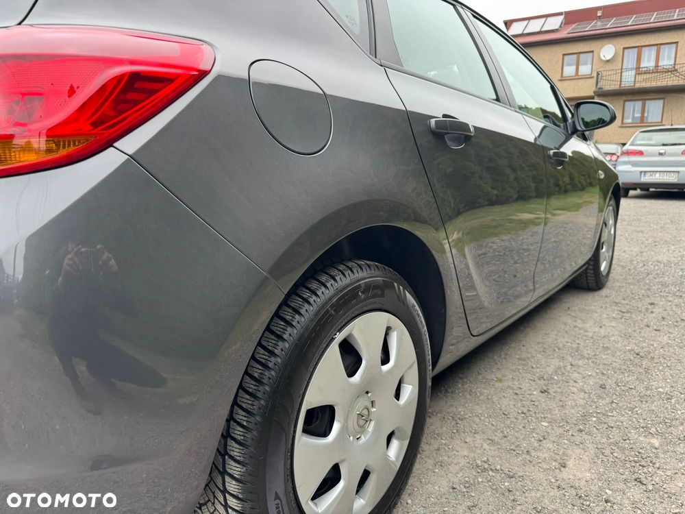 Opel Astra 1.6 Active - 15