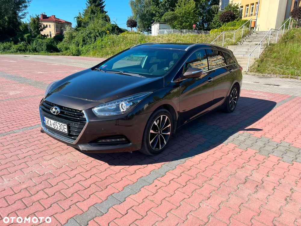 Hyundai i40 1.7 CRDi Comfort - 1