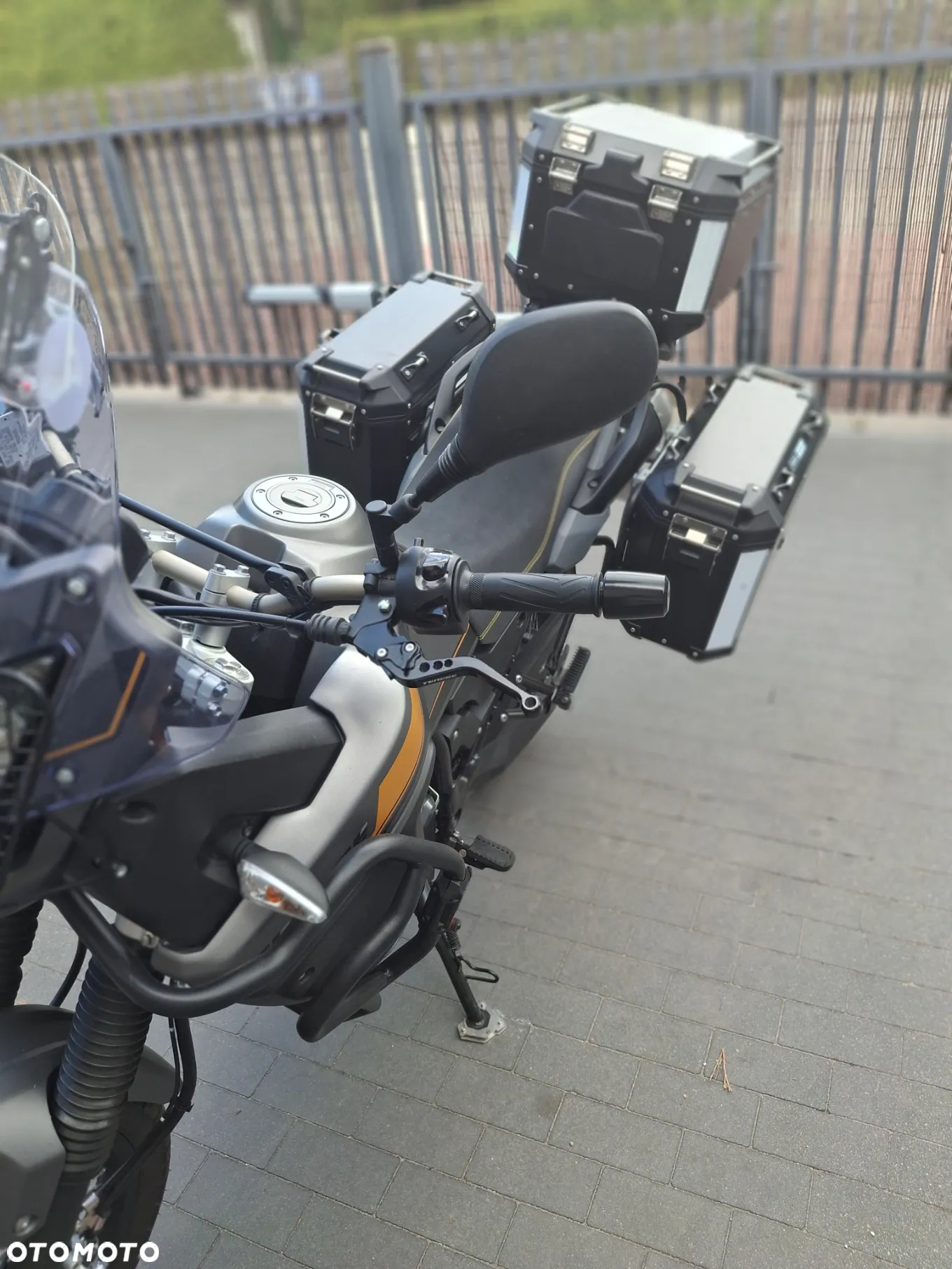 Yamaha XTZ - 24