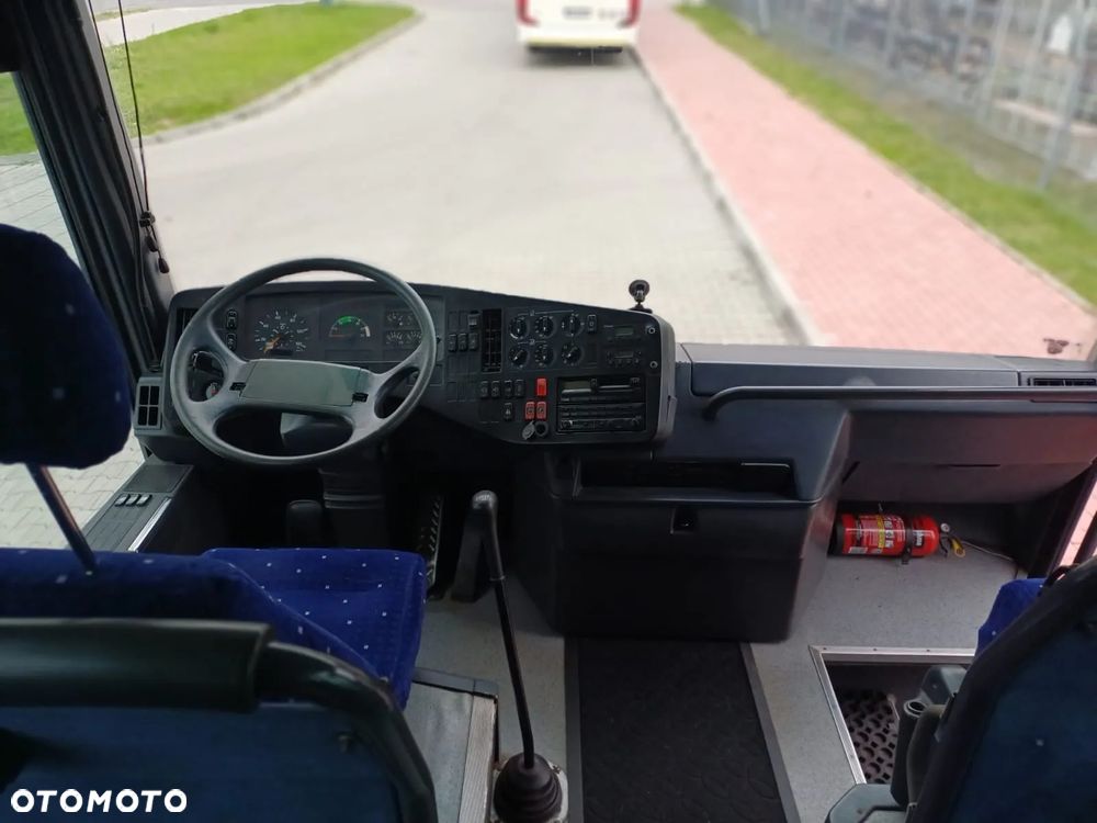 Mercedes-Benz 414 - 7