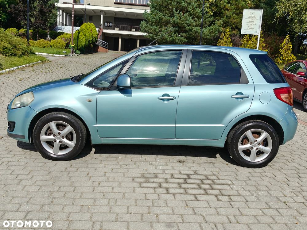 Suzuki SX4 1.5 Streetline 4x2 Classic - 19