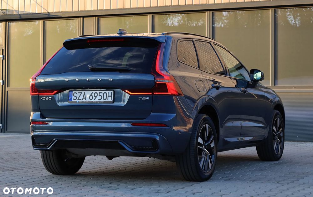 Volvo XC 60 T8 AWD Plus Dark - 39