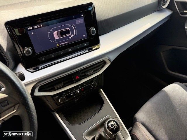 SEAT Arona 1.0 TSI FR - 12