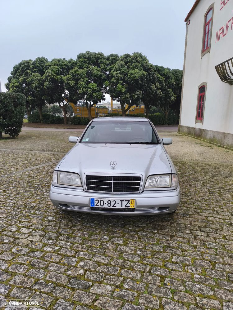 Mercedes-Benz C 250 - 5