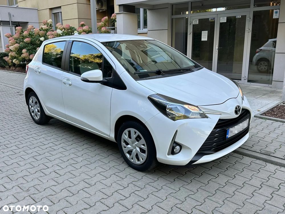 Toyota Yaris 1.5 Premium - 3