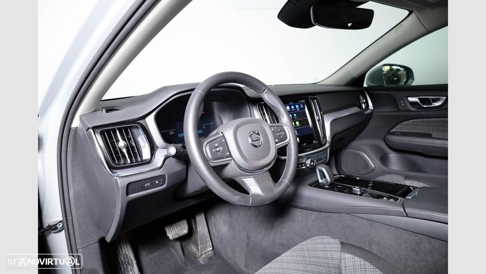 Volvo V60 2.0 T6 AWD TE Core - 11