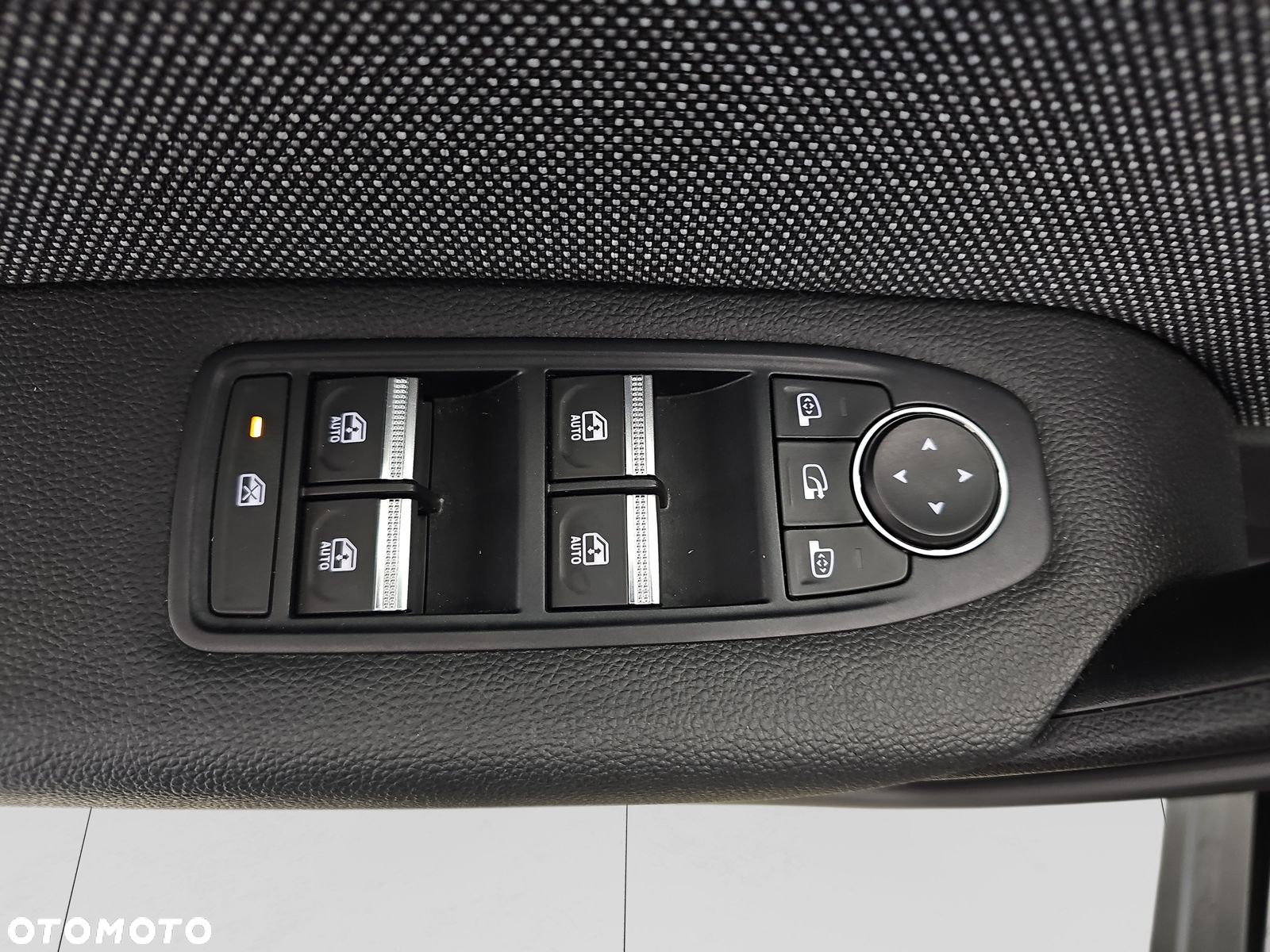 Renault Symbioz 1.6 E-Tech Full Hybrid 145 Techno - 11