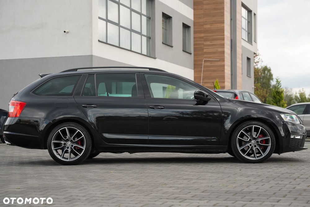 Skoda Octavia 2.0 TDI (Green tec) DSG RS - 17